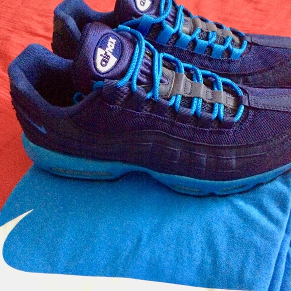 Air Max 95, Jesus Walks, CUSTOM Design, 2021 - Picture 15 of 16